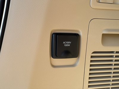 2025 Toyota LAND CRUISER 300 thumbnail 79