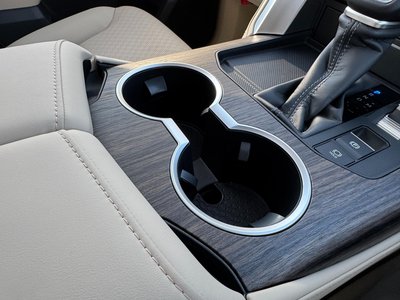 2025 Toyota LAND CRUISER 300 thumbnail 48