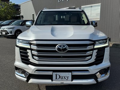 2025 Toyota LAND CRUISER 300 thumbnail 5