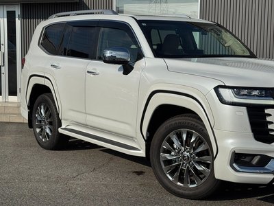2025 Toyota LAND CRUISER 300 thumbnail 15