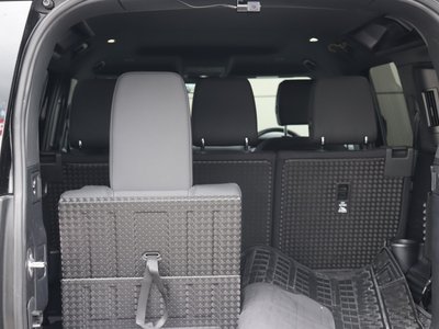 2022 LAND Rover DEFENDER thumbnail 21