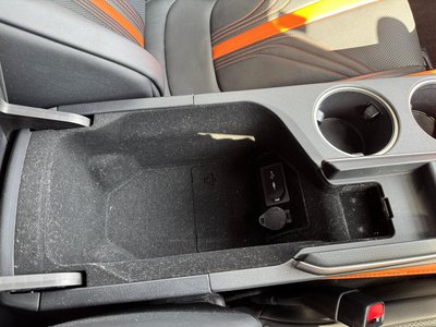 صورة مصغرة 33 لـ 2016 Lexus RC F