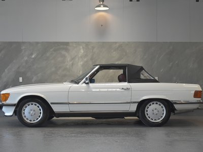 1983 Mercedes-BENZ SL 照片 4