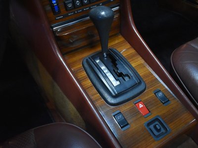 صورة مصغرة 27 لـ 1983 Mercedes-BENZ SL