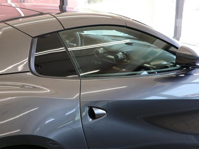 2021 Ferrari 812 GTS 照片 16