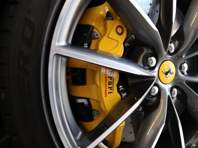 2021 Ferrari 812 GTS 照片 12