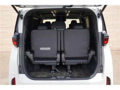 صورة 95 لـ 2024 Toyota VELLFIRE