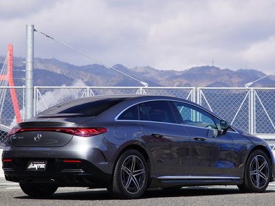 2023 Mercedes-BENZ EQE photo 11