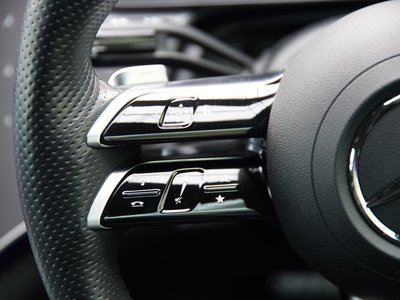 2023 Mercedes-BENZ EQE thumbnail 22
