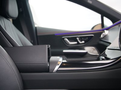 2023 Mercedes-BENZ EQE thumbnail 35