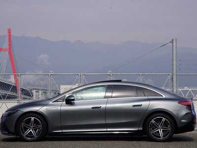 2023 Mercedes-BENZ EQE photo 16