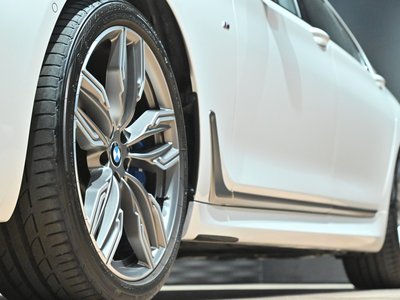 2017 BMW 7 SERIES — фото 16