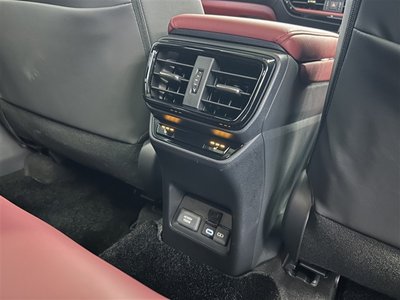 2024 Lexus NX thumbnail 40