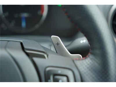 2022 Lexus IS thumbnail 35