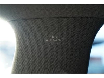 2022 Lexus IS thumbnail 51