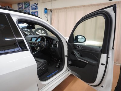 2020 BMW X5 thumbnail 24
