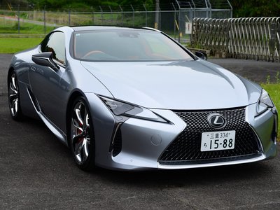 2022 Lexus LC — миниатюра 5