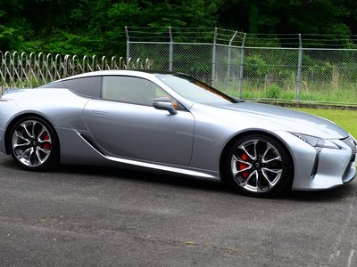 2022 Lexus LC — миниатюра 15