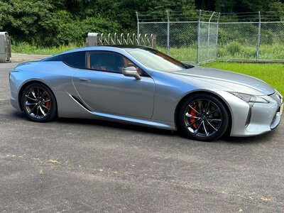 2022 Lexus LC — миниатюра 32