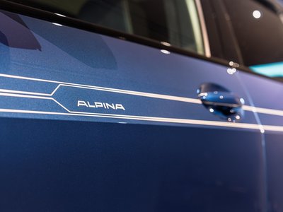 2022 BMW Alpina XB7 — фото 10