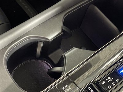 صورة مصغرة 31 لـ 2023 Toyota CROWN SPORT