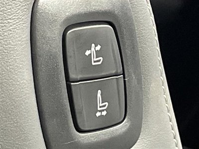 صورة مصغرة 40 لـ 2023 Toyota CROWN SPORT