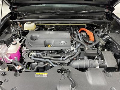 صورة مصغرة 25 لـ 2023 Toyota CROWN SPORT