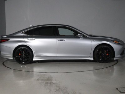 2022 Lexus ES photo 10