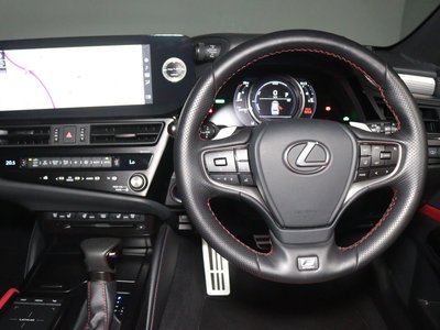 2022 Lexus ES thumbnail 23