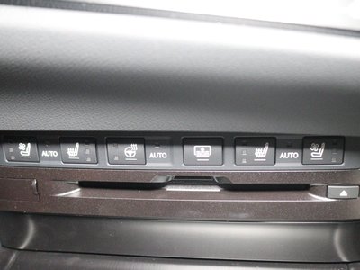 2022 Lexus ES thumbnail 42