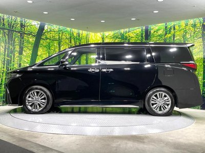 صورة 25 لـ 2024 Toyota ALPHARD