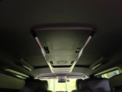 صورة 32 لـ 2024 Toyota ALPHARD