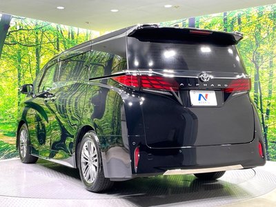 صورة 26 لـ 2024 Toyota ALPHARD