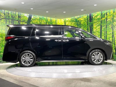 صورة 28 لـ 2024 Toyota ALPHARD
