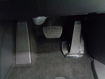 صورة 26 لـ 2023 Toyota ALPHARD