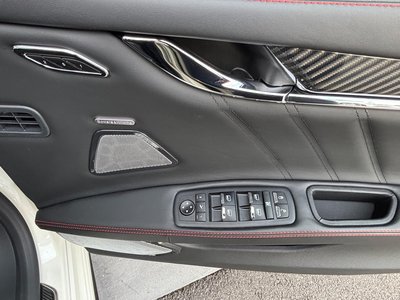 صورة مصغرة 35 لـ 2022 Maserati QUATTROPORTE