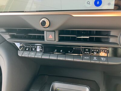 2024 Toyota CROWN SPORT thumbnail 34