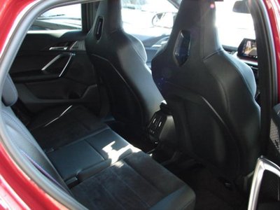 2025 BMW X2 photo 2