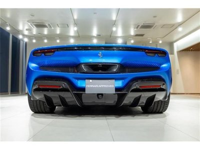 صورة مصغرة 30 لـ 2025 Ferrari 296 GTS