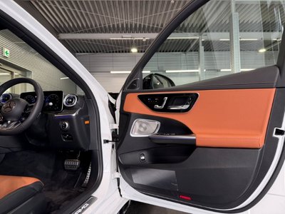 2026 Mercedes-BENZ C-CLASS AMG photo 14