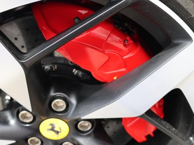 2025 Ferrari 12 CILINDRI — миниатюра 24