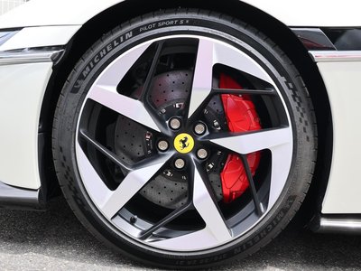 2025 Ferrari 12 CILINDRI — миниатюра 23