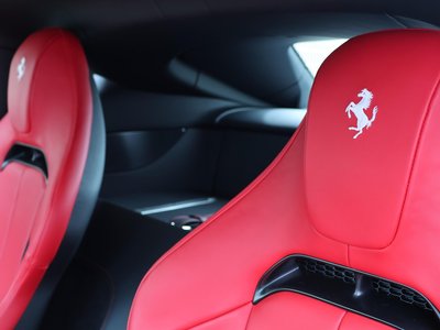 صورة 12 لـ 2025 Ferrari 12 CILINDRI