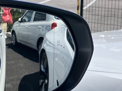 2025 Lexus RX photo 16