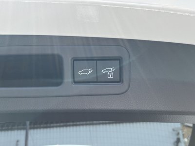 2025 Lexus RX photo 7