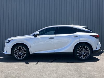 2025 Lexus RX thumbnail 37