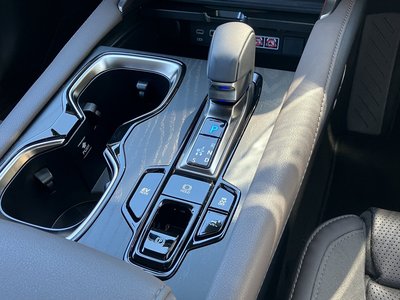 2025 Lexus RX thumbnail 47