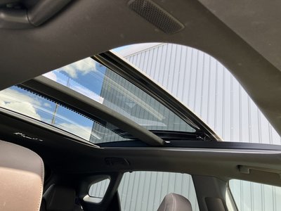 2025 Lexus RX photo 4
