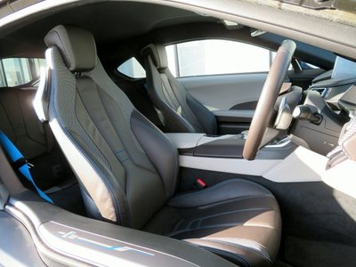2020 BMW I8 缩略图 6