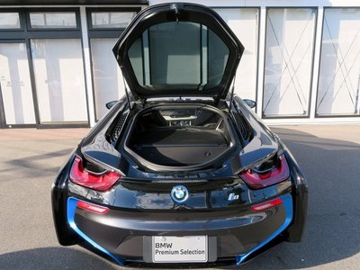 2020 BMW I8 缩略图 30